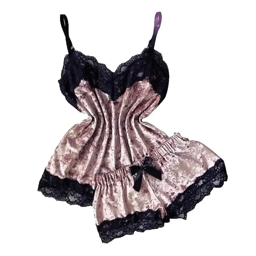 Women's Velvet-Feel Cami & Shorts Pajama Set in PURPLE, view 15